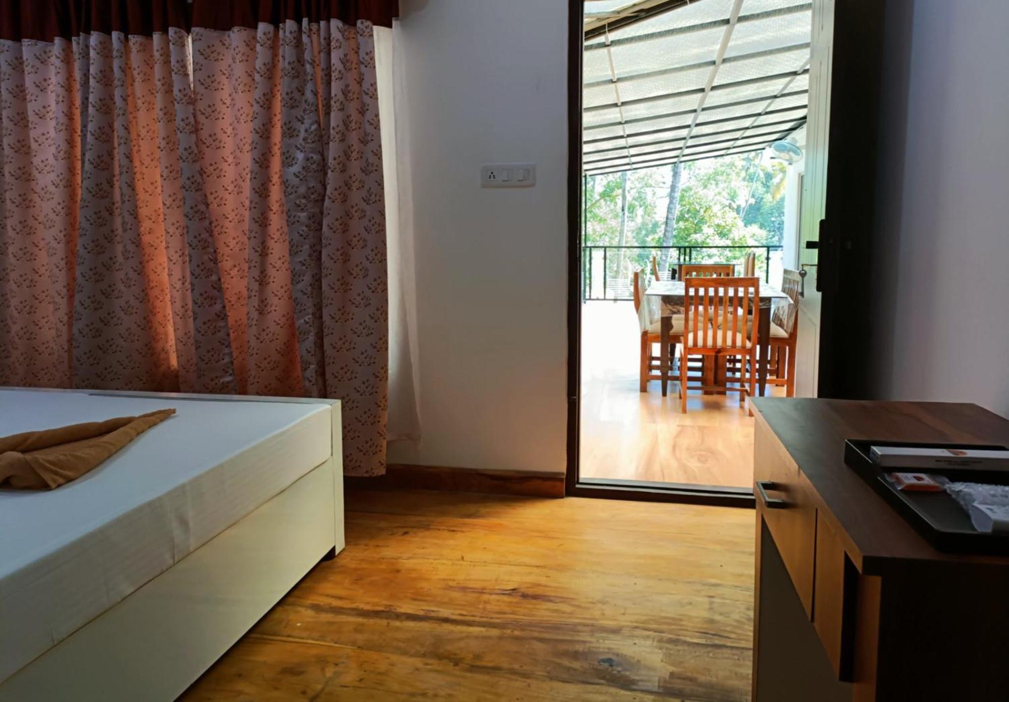Koshy'S Beach Front Homestay มาราริคุลาม ภายนอก รูปภาพ